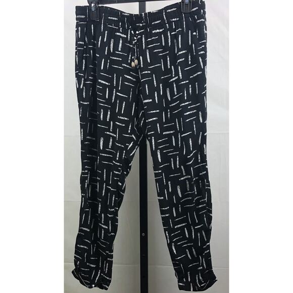 Old Navy Pants - Old Navy Ankle Pants Women S Black Geo Rayon Drawstring Pockets Tapered Lounge